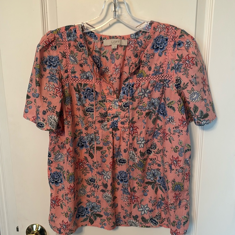 Women’s Loft Floral Blouse